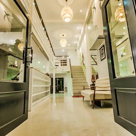 Pier 49 Hostel Бангкок Екстер'єр фото