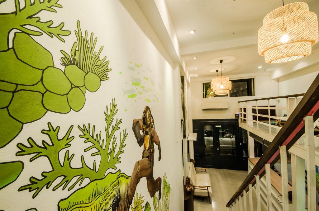Pier 49 Hostel Бангкок Екстер'єр фото
