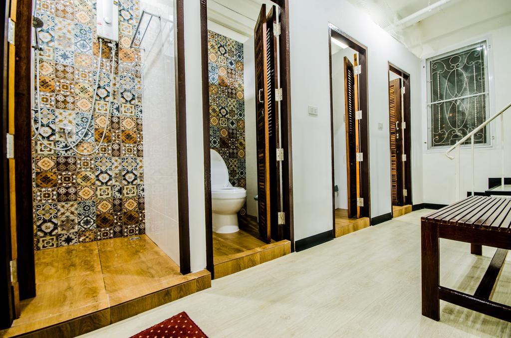 Pier 49 Hostel Бангкок Екстер'єр фото