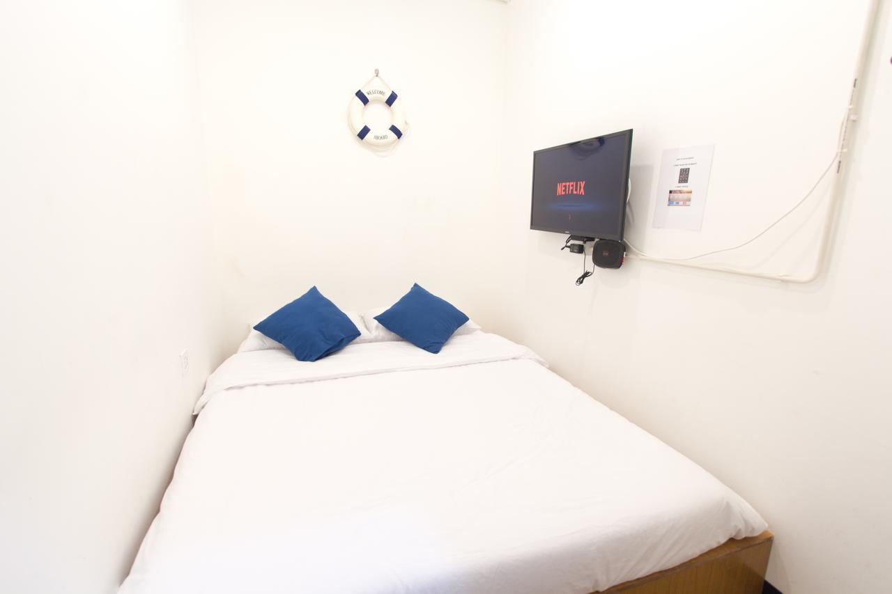 Pier 49 Hostel Бангкок Екстер'єр фото